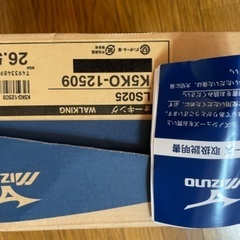 価格見直しました。新品 ミズノ ウォーキングシューズ 26.5の画像
