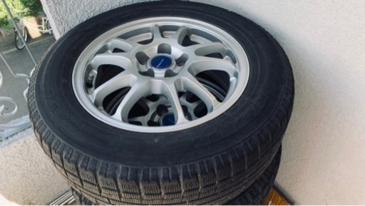 冬用タイヤ　195/65R15