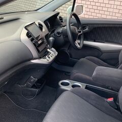 車検令和5年8月まで　ストリーム　２WD　試乗可能　自社ローン可能の画像