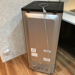 冷蔵庫 ハイアール 121L ブラック 【美品】 1～2人用の画像