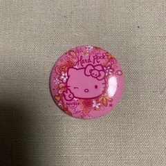 サンリオ　ハローキティ　缶バッジ