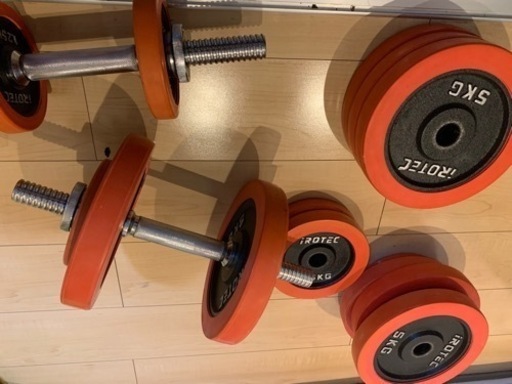 ダンベル　トレーニングチェア