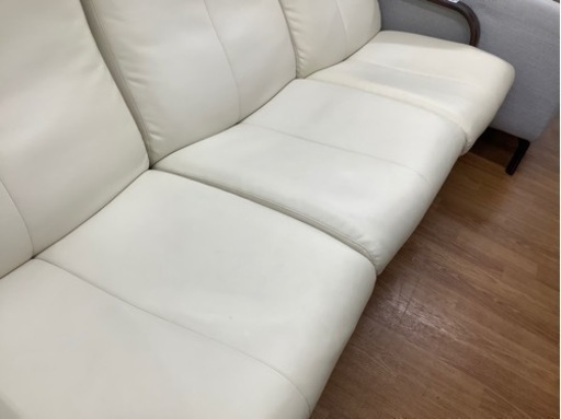 FUJI FURNITURE 3シーターセパレートソファー売ります！