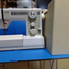 工業用ミシン TOYOTA model680 垂直釜