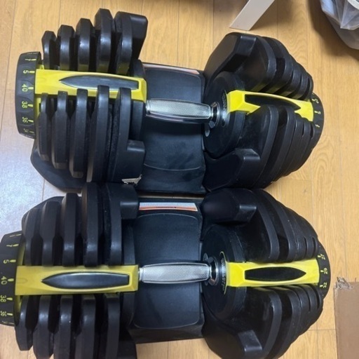 可変式ダンベル40キロ、インクラインベンチ（80度まで調節可能）