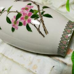 【九谷焼】柴田陶器 金彩色絵花鳥図 花瓶 壺 の画像