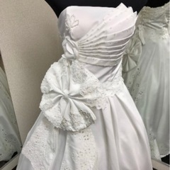 ウェディングドレス　ホワイトドレス　結婚式　新婚旅行　披露宴　前撮り　後撮りの画像