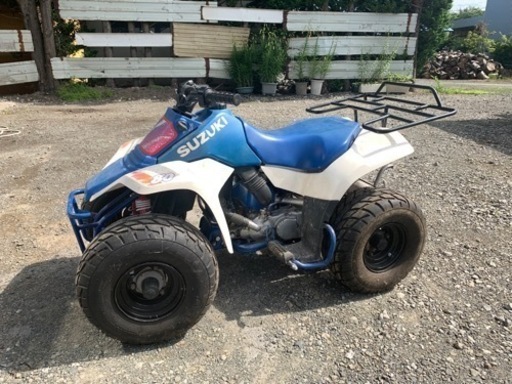 SUZUKIバギーLT80