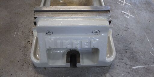 ②再塗装品　NIKKEN　150㎜機械バイス、ハンドル無