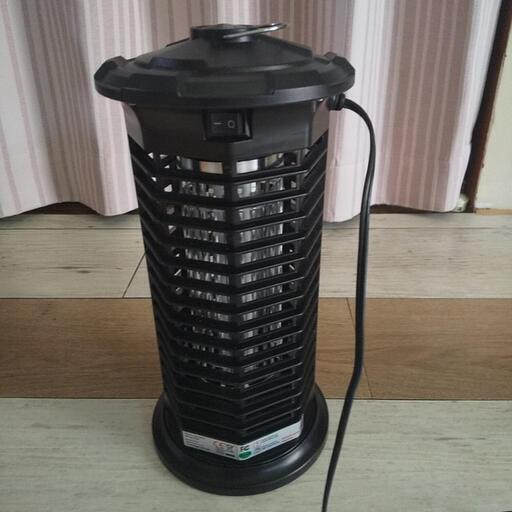 電撃蚊取りコバエ取り