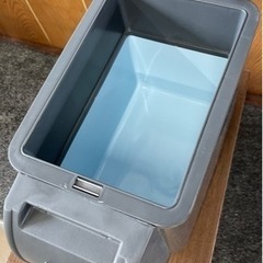 ポータブル車載温冷庫の画像