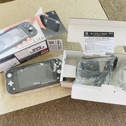 ほぼ新品　Switch lite 本体