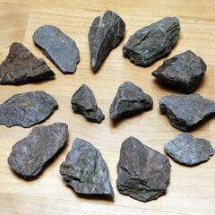 残りわずか【 スーパ－薬石  】12～13個（2～5ｃｍ前後）数...