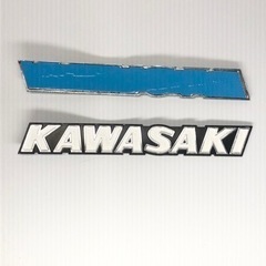 バイクタンクエンブレム　金属製二枚の画像