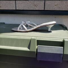 ヒール　ビーサン　Sサイズの画像