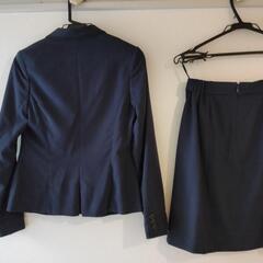 今日来れれば0円！29日引取り限定　Suit company　レディーススーツ  ブルーストライプの画像