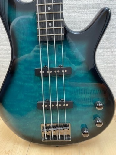 Ibanez ベースギター 