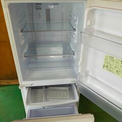 美品　シャープ　137Ｌ　冷蔵庫　2018年製　お譲りしますの画像