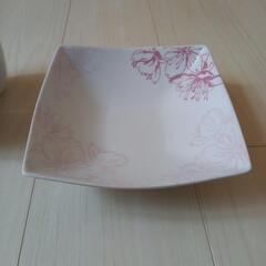 食器セット　の画像