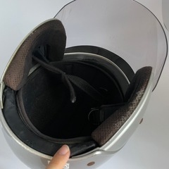 オートバイクヘルメット　シルバー　125CC以下用　の画像