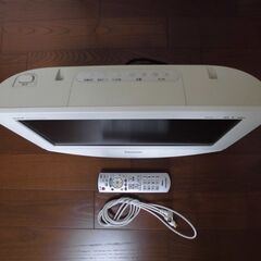 17インチ地上デジタル液晶テレビ・2008年製・パナソニック　TH-17LX8-W・横浜市保土ヶ谷区・引取限定★の画像