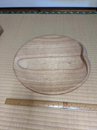 果物等の入れ物(重く無いです)