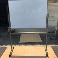 ホワイトボード キャスター付 幅130cm×奥行58cm×高さ1...