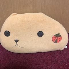 カピバラさん　クッションみたいな　ぬいぐるみ