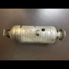 ブルーテックキャンター　純正　DPF マフラー　触媒　4p10