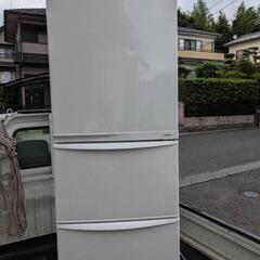 東芝冷蔵庫　2012年製　375リットル