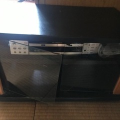 テレビ台、DVDもつけます