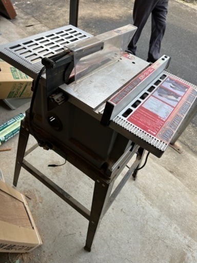 テーブルソー値下げしました。