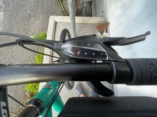 LOUIS GARNEAU  サスペンション付きクロスバイク【大幅に値下げしました！】