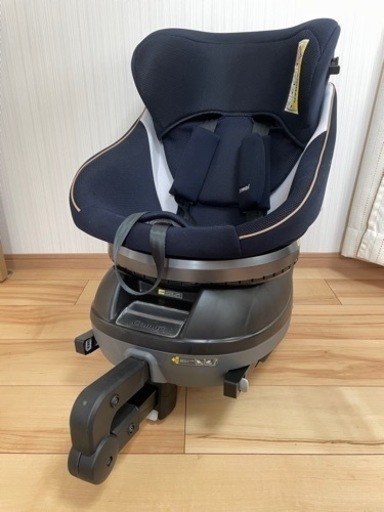 【Ｋ様交渉中】①チャイルドシート　クルムーブスマート　JL-590 ISOFIX