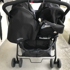 グレコ双子ベビーカーの画像