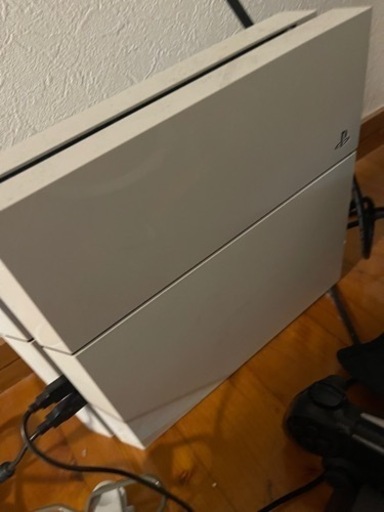 PS4 売り　バイオハザードヴィレッジ付き