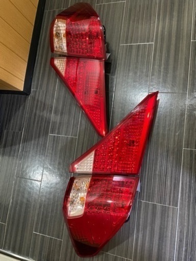 20アルファード前期