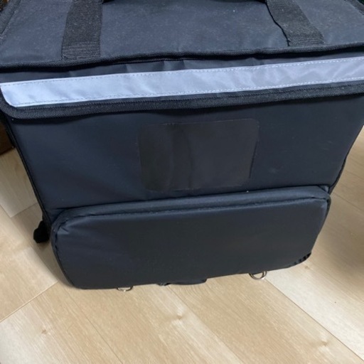 ウバック UberEATS バック