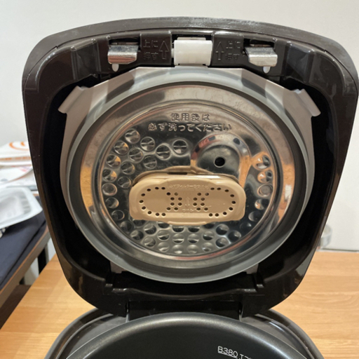[美品]象印 圧力IH炊飯器　ZOJIRUSHI NP-HN10-XA