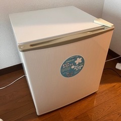 小型冷蔵庫　AR-509C