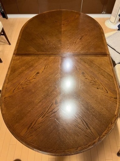 ダイニングテーブル　カリモク家具　伸縮式