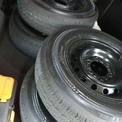 ハイエース タイヤホイール新車外し 屋内保管