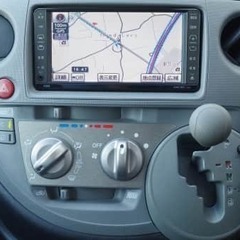 使い勝手の良いコンパクトカー♪3列目シートがあるんです(*'ω'*)の画像