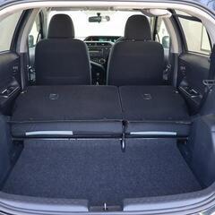 トヨタ  アクア 1.5S スマートエントリーPGK  自社ローンのカートルズ！最大３６回払いまでOKの画像