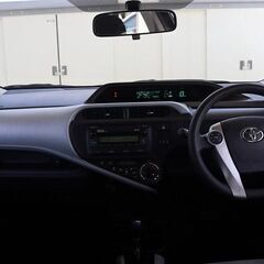 トヨタ  アクア 1.5S スマートエントリーPGK  自社ロー...