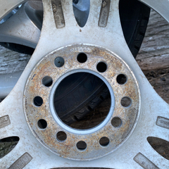 冬タイヤ 155/65R13 BLIZZAK REVO 1の画像