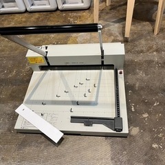 PLUS pk511 A3裁断機 断裁機 プラス 手動 五ヶ月前新品の 刃を