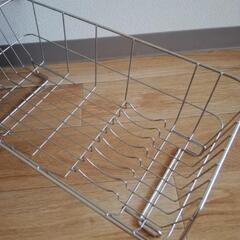 ステンレス製　水切りカゴ　コーナン　食器置き　キッチンラック　金属製の画像