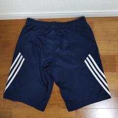 美品！アディダスハーフパンツ　Mサイズ　adidas　ランニング　サッカー　野球　短パンの画像