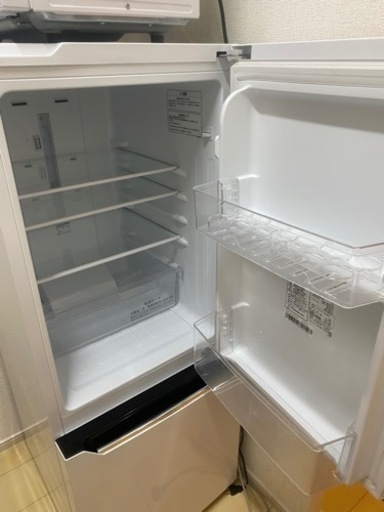 【2019年式】Hisense 2ドア冷凍冷蔵庫　150L